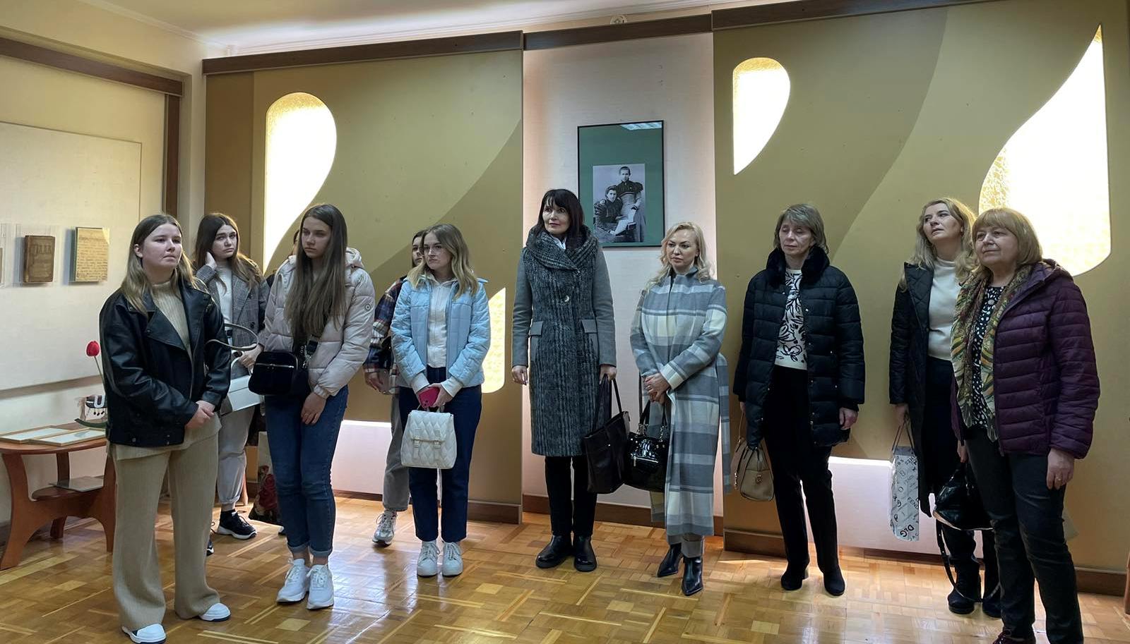 Колеги-викладачі з ВНУ організували для гостей з ТНПУ цікаву екскурсію у музеї Лесі Українки